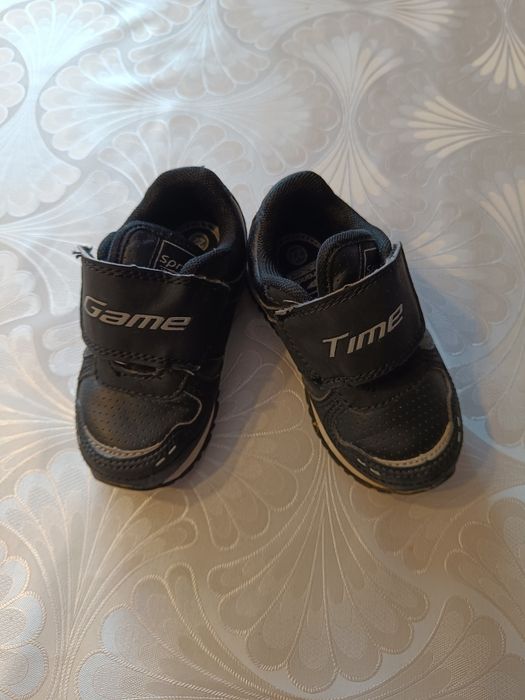 Buty dziecięce sneakersy adidasy sprandi rozmiar 22