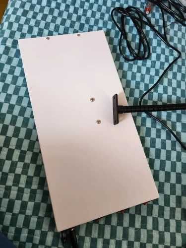 Отражатель вмятин светодиодный алюминиевый PDR на кузове автомобиля