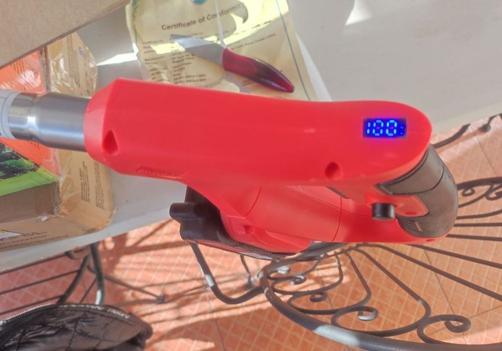 Roçadora a bateria Cutigo