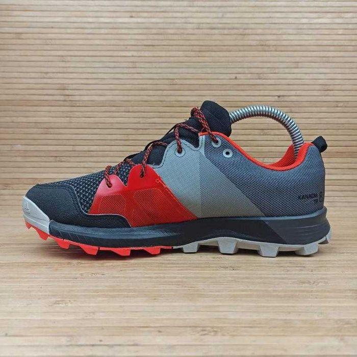 Кросівки Adidas Kanadia 8.1  Розмір 40,5 (25.5 см.)