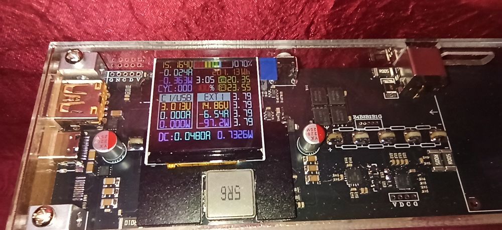 Продам power bank великої ємності на 50 000 мАг