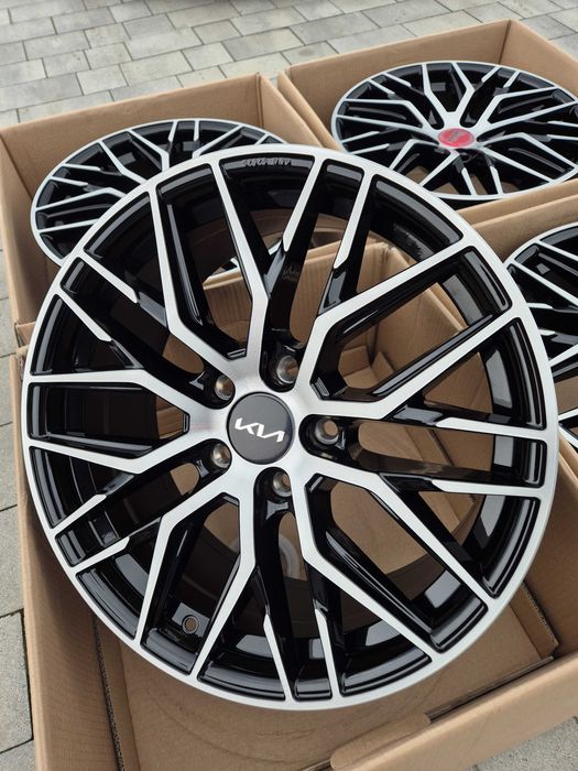 Felgi 18" 5x114,3 Renault Toyota Kia Mazda Mitsubishi Nowe TPMS | #RS4