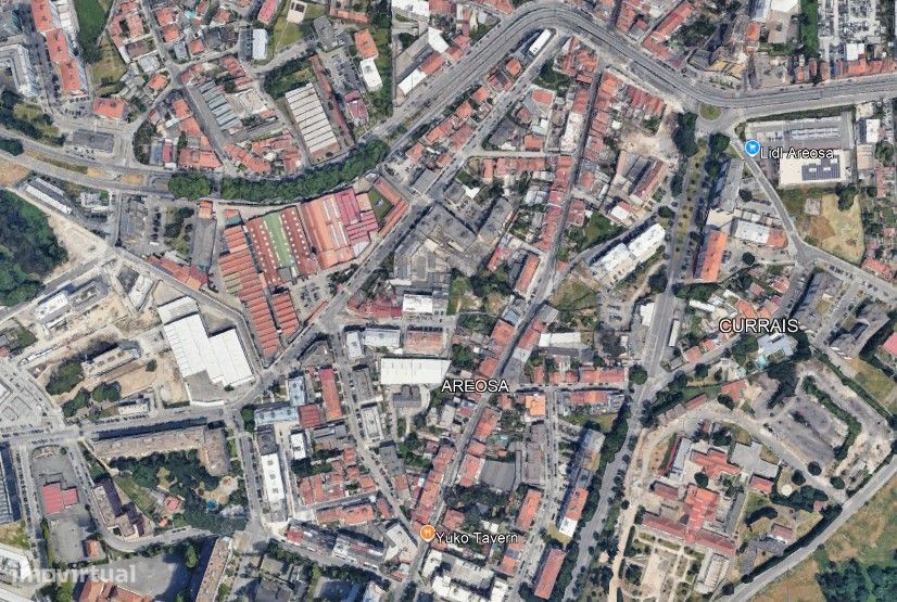 Apartamento T0 com garagem, ar condicionado e elevador