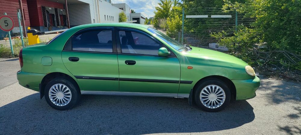Продам Daewoo Lanos 1.6