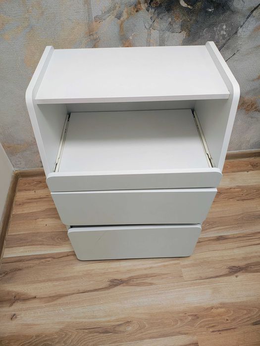 Szafka Azzurro do salonu kosmetycznego