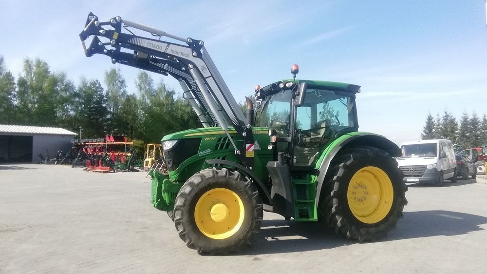 Ładowacz TUR INTER-TECH do John Deere Case, Ursus, NH, Deutz, MTZ, MF