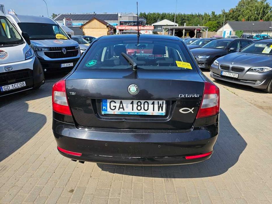 Skoda Octavia 2009r/1.4benzyna/122KM/opłaty aktualne/klima chłodzi
