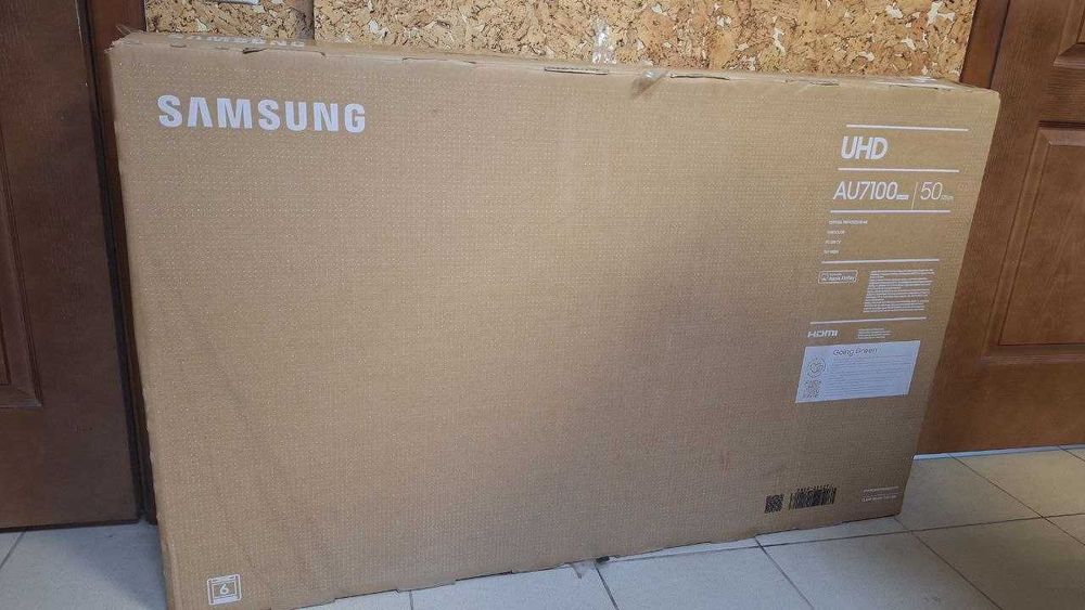 Телувізор Samsung UE50AU7100