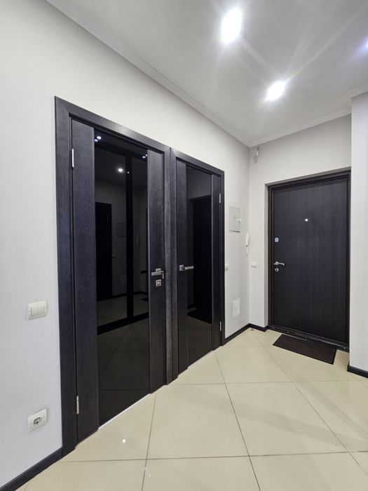 Оренда просторої квартири 86 м²  ЖК «Комфорт Таун» | вул. Регенераторна, 4, корп. 1