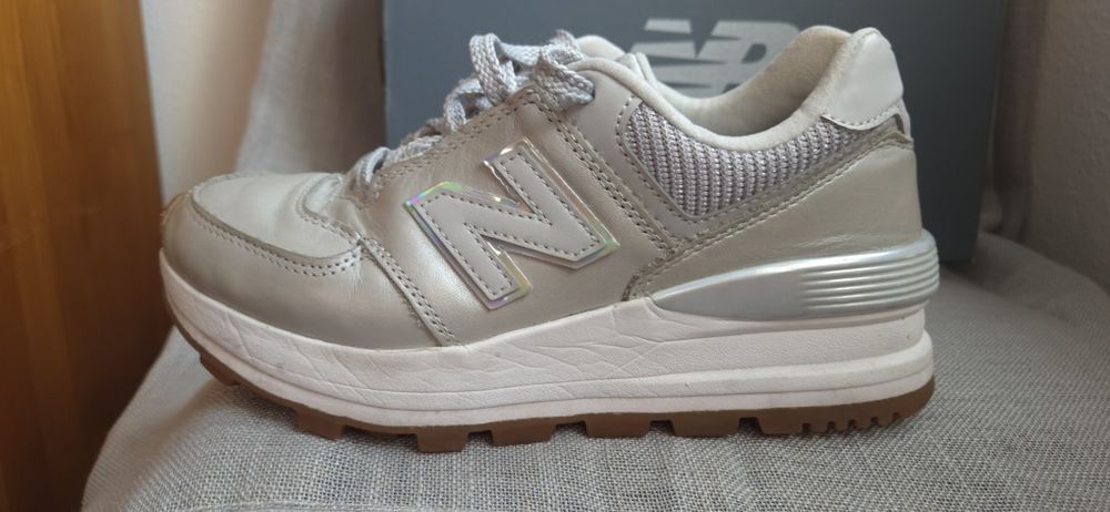 Sapatilhas New Balance cinza – como novas