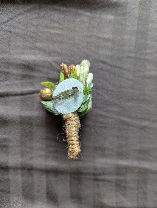 Бутоньєрки весільні на шлильці