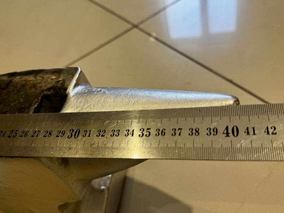 Наковальня 30 кг.