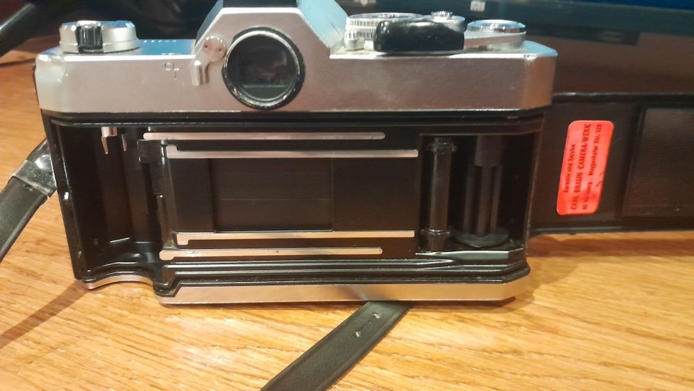 Aparat analogowy KONICA Autoreflex  T3