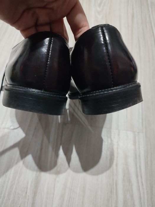 Buty do garnituru skórzane