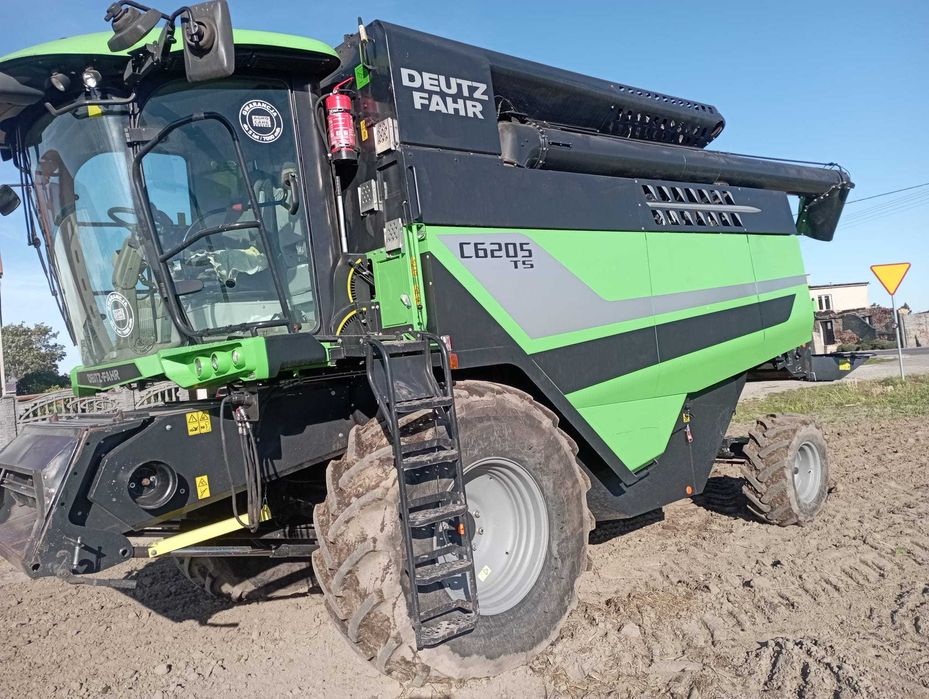 Sprzedam Kombajn zbożowy DF