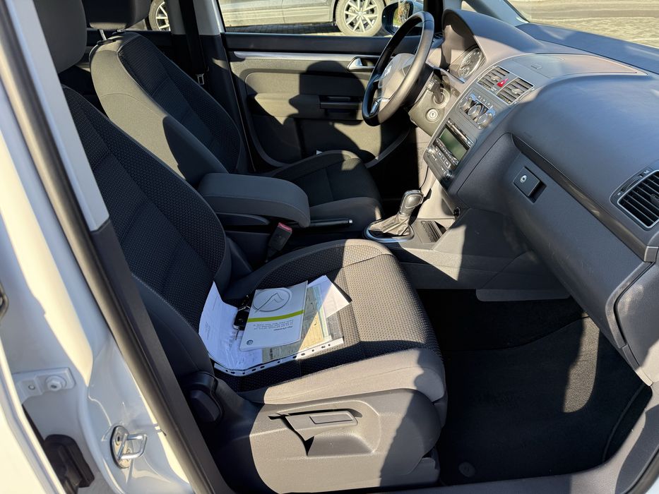 Volkswagen Touran Бензин/газ 2013