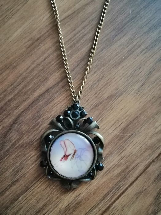 Wisiorek w stylu vinted