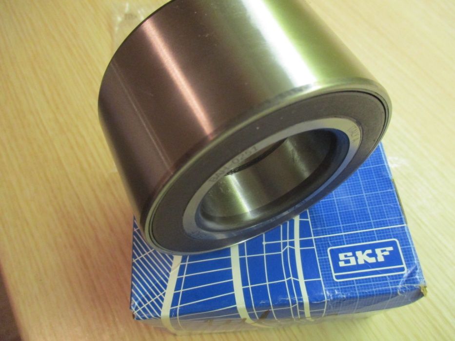 Подшипник передней ступицы Пежо 407, 508, Ситроен C5 X7, C6.