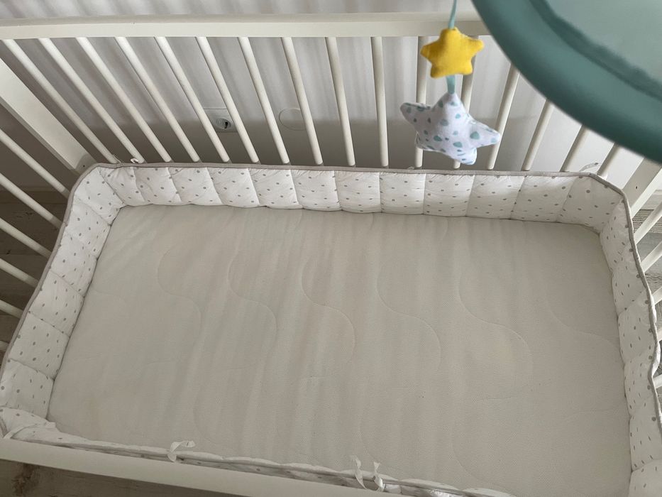 Berço Ikea completo