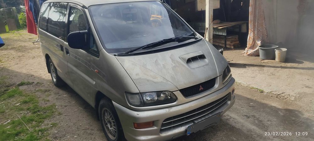 Mitsubishi Space Gear