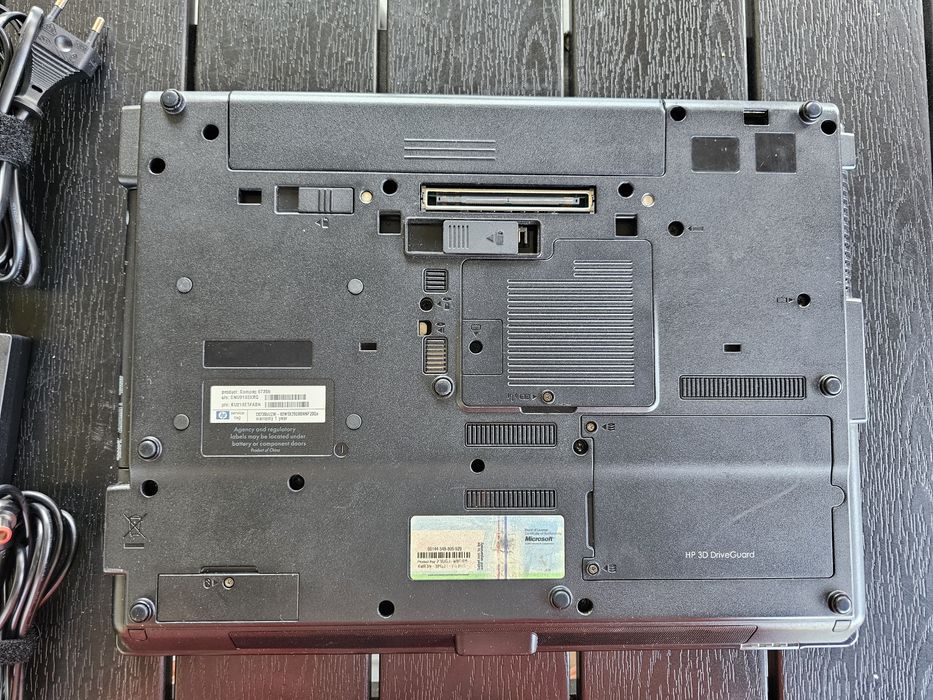 Laptop HP Compaq 6735b