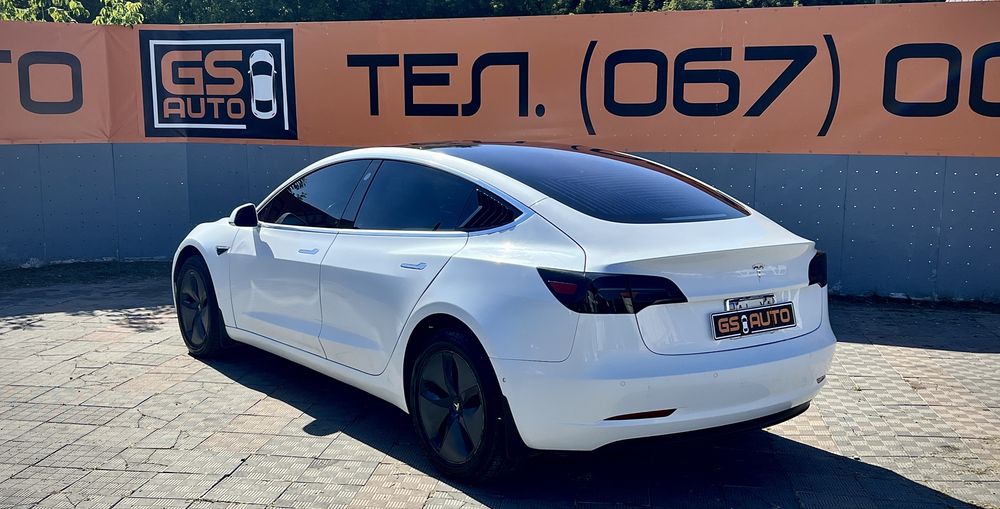 Продам Tesla 3.