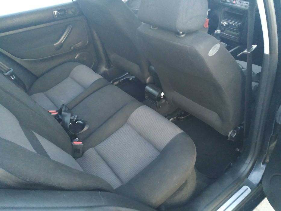 Volkswagen Golf IV 1.6  + gaz, hak