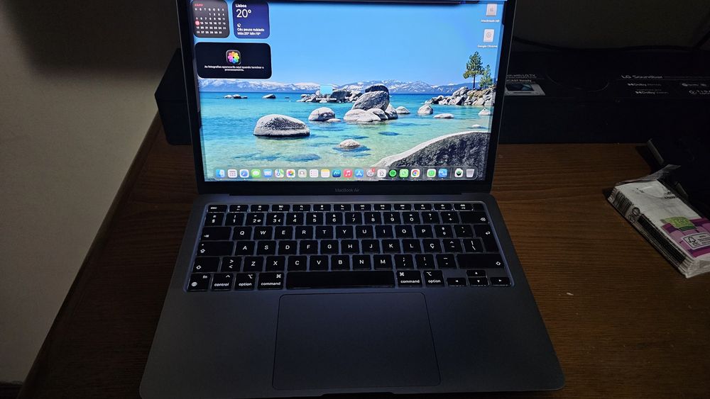 Apple Macbook Air 16gb
