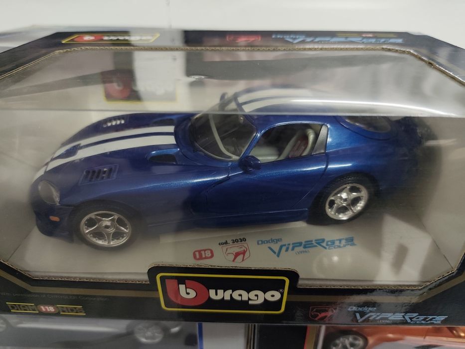 1/18 Dodge Viper GTS burago carro coleção miniatura