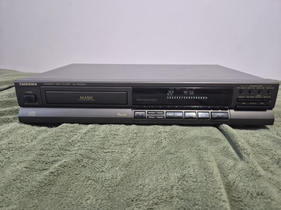 Odtwarzacz CD Technics SL-PG340A