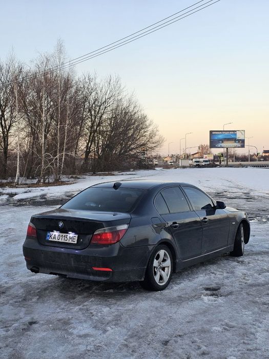 BMW E60 2.5 2003