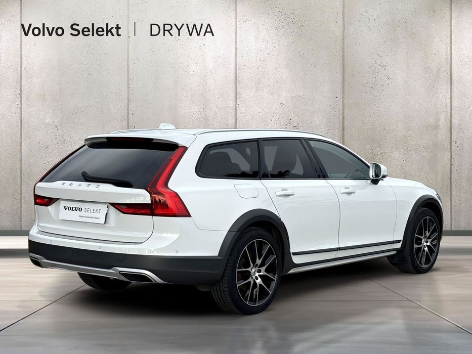 Volvo V90 Cross Country D5 AWD PRO | Serwis ASO | Panorama | Hak | Masaże | FV Marża | DRYWA G