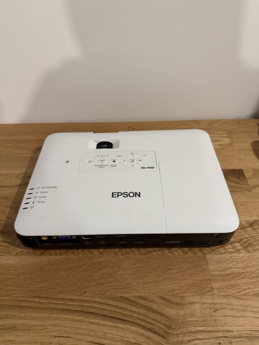 Projetor video Full HD Epson EB-1795f