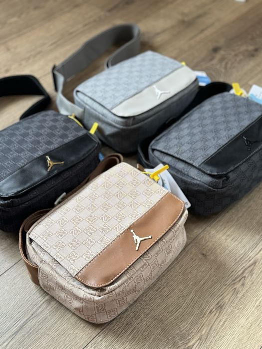 Сумка Air Jordan Monogram Crossbody | Nike, найк, джордан месенджер