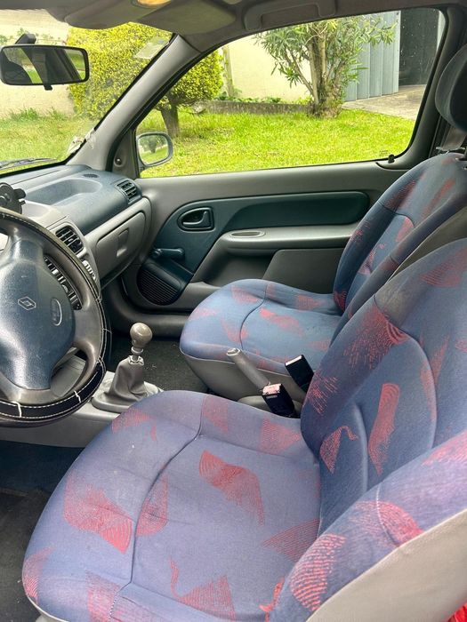 Renault Clio 1.9D Comercial 1999