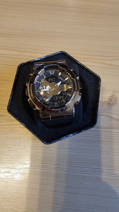 G shock Gm110 Zloty