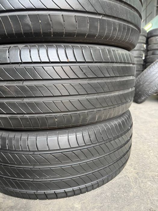 215/55R17 Michelin 24p