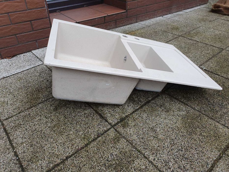 Zlewozmywak granitowy dwie komory