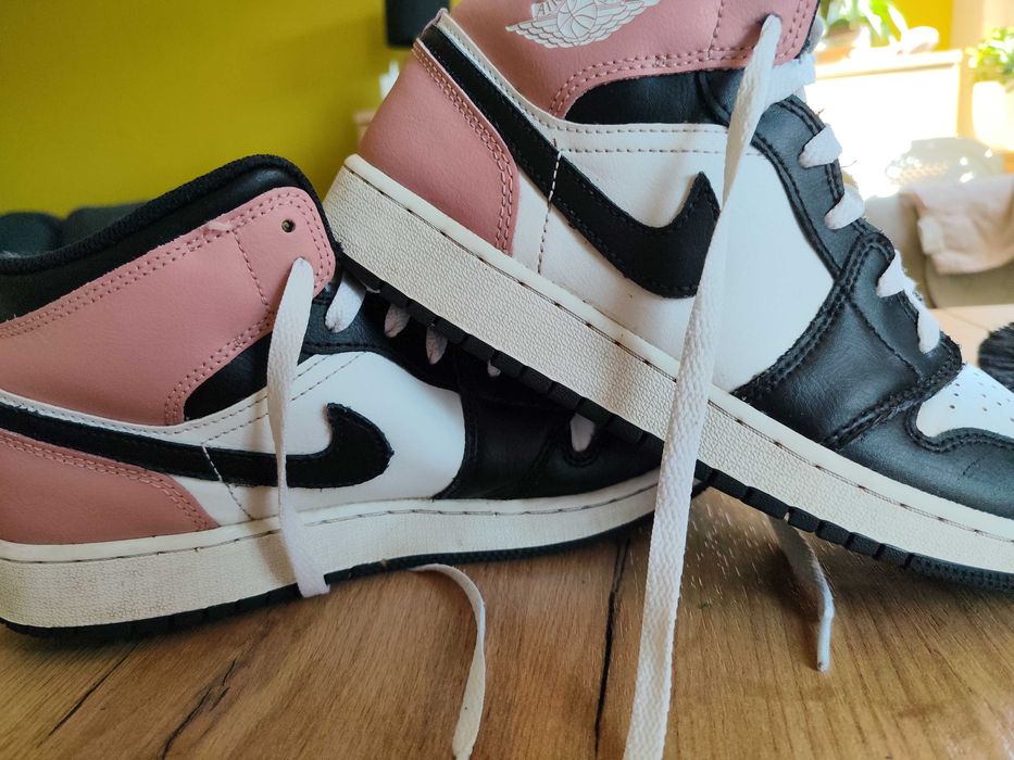 Buty Nike Jordan 1 Mid