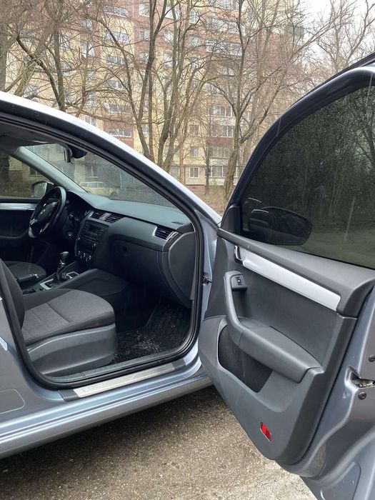 Октавия А7 1,8 TSI официальная