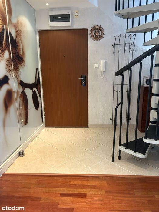 Atrakcyjne mieszkanie w centrum - Widok 3