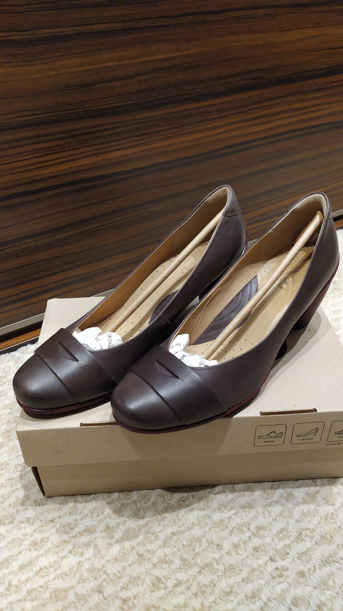 Ecco sculptured cheap 65