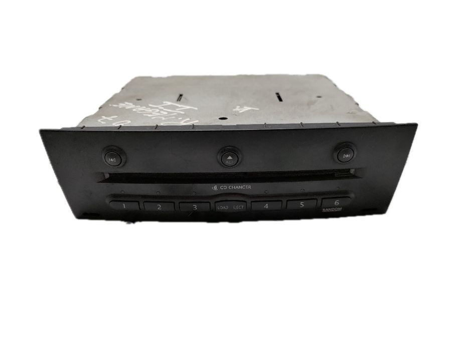 Rádio / auto-rádio RENAULT Megane II Société (KM0/2_)