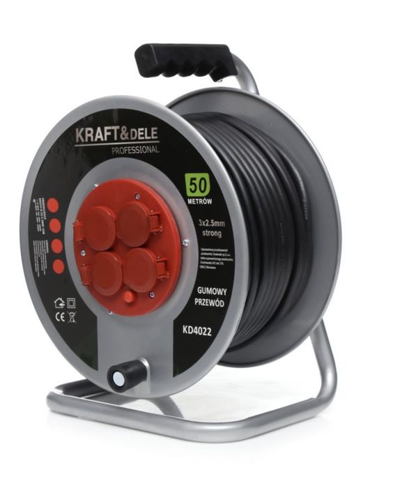 Przedłużacz 50m na bębnie