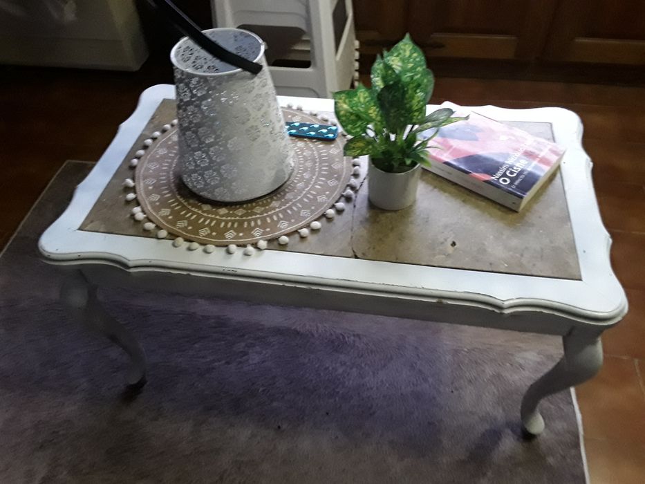 Mesa de centro madeira e pedra