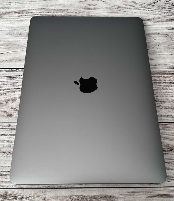 Apple MacBook Pro 2020 13" M1 / 16Gb / SSD 256Gb