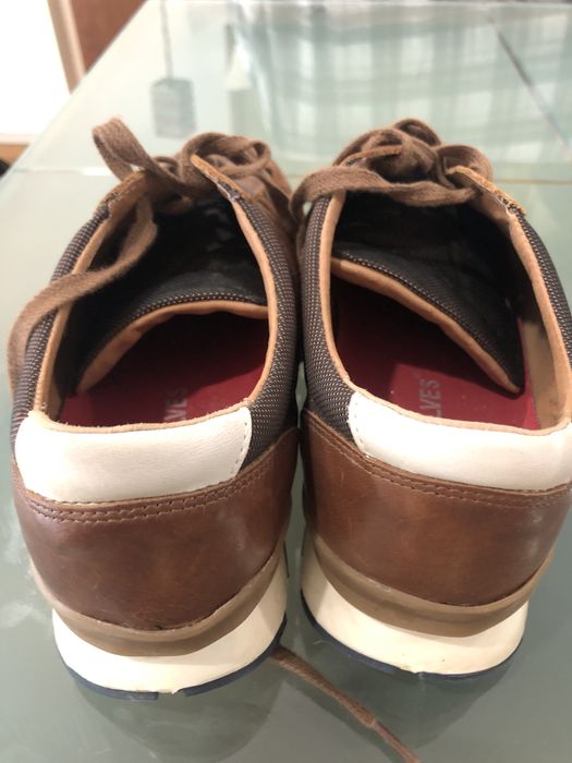 Sapatilha / sapato desportivo pele