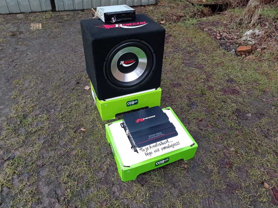 Subwoofer Tuba Skrzynia Basowa Wzmacniacz RENEGADE Moc 300RMS