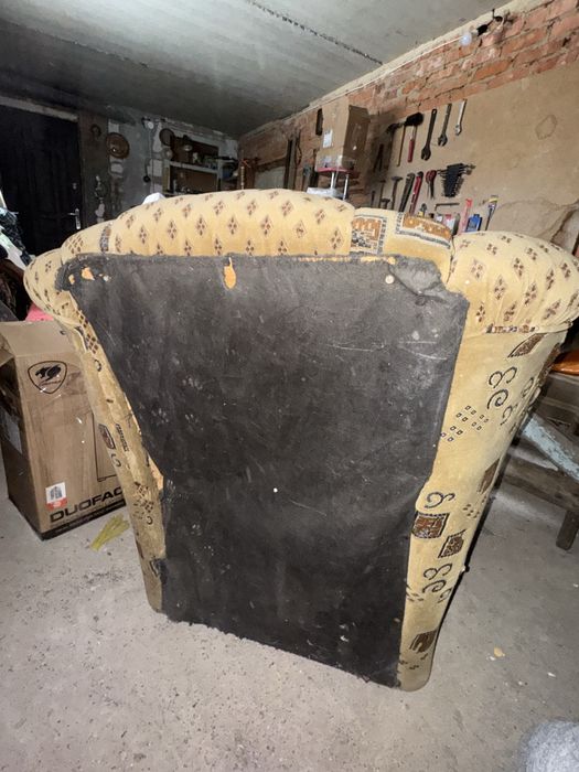 Віддам крісло безкоштовно