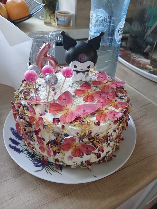 Przyjmuje zamowienie na catering na ciasta oraz desery